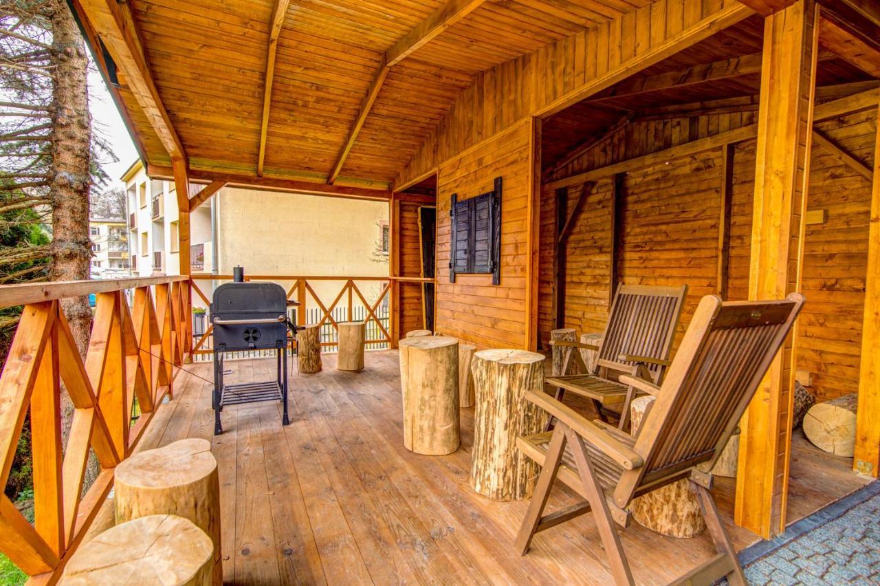 Willa Pod Zegarem - W Cenie Parking, Szybkie Wifi, Duzy Ogrod, Wiata Grilowa! Krynica-Zdrój Kültér fotó