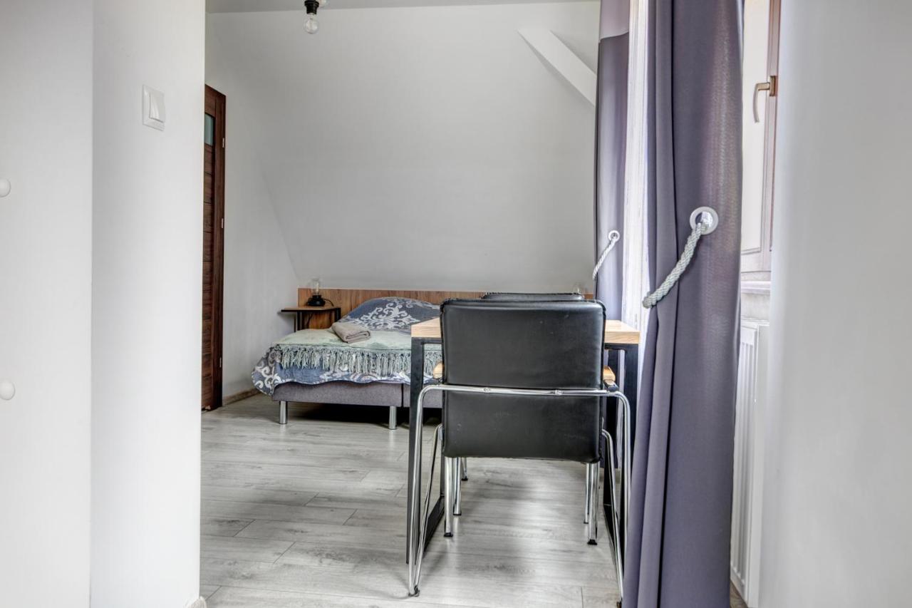 Willa Pod Zegarem - W Cenie Parking, Szybkie Wifi, Duzy Ogrod, Wiata Grilowa! Krynica-Zdrój Kültér fotó