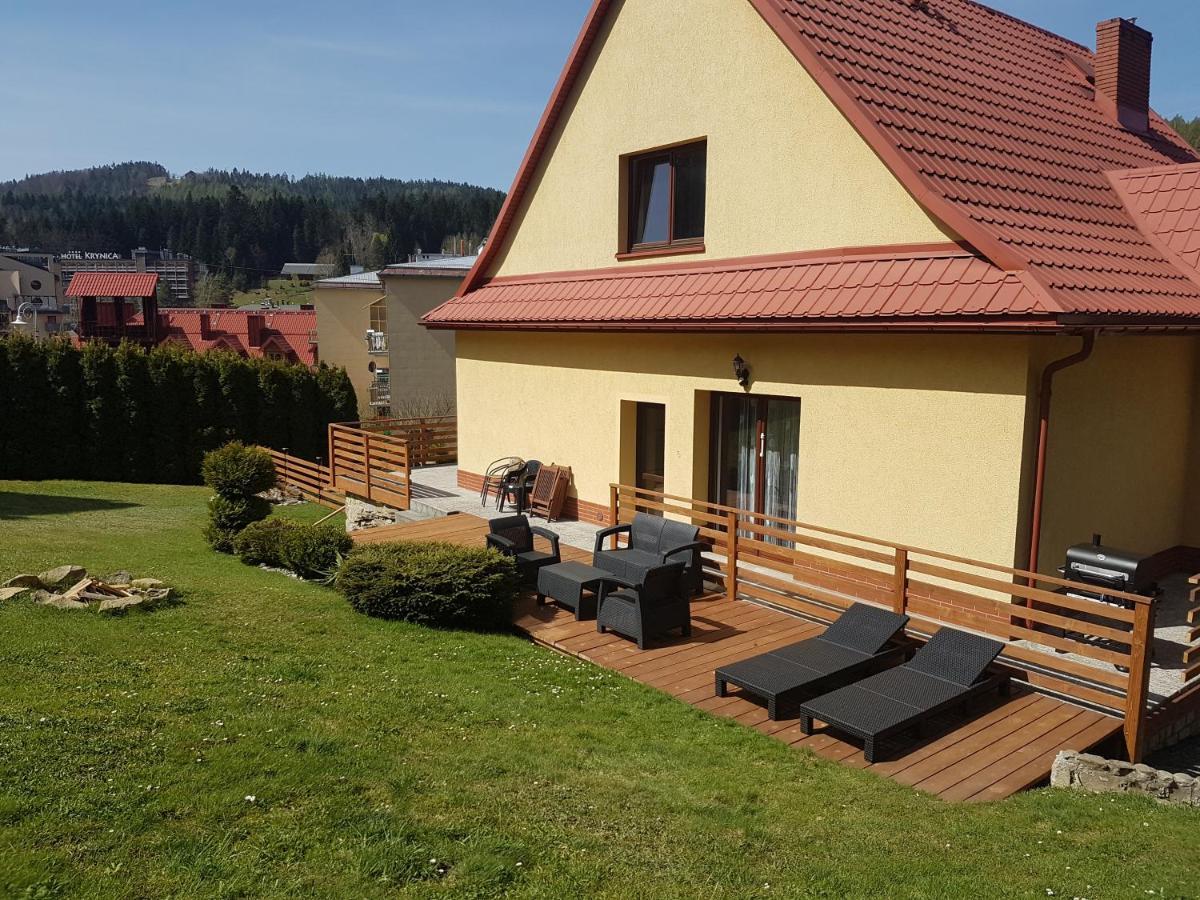 Willa Pod Zegarem - W Cenie Parking, Szybkie Wifi, Duzy Ogrod, Wiata Grilowa! Krynica-Zdrój Kültér fotó